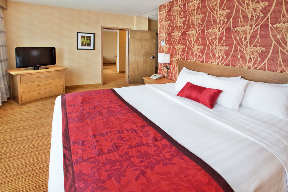 Courtyard By Marriott Toronto Vaughan Exterior foto